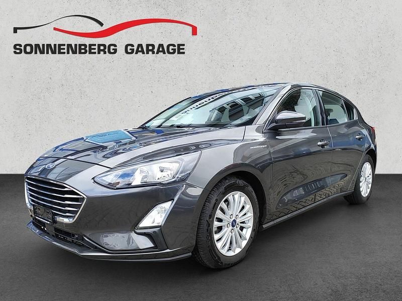 Grau Gebraucht 2019 Ford Focus Titanium Limousine | CHF 14’300 (Fairer Preis) - Bild 1/4