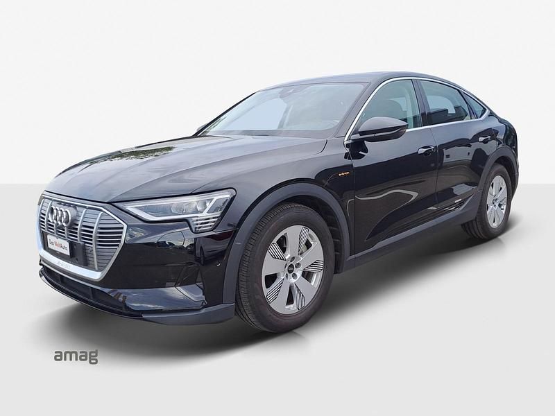 Brillantschwarz Gebraucht 2022 Audi e-tron SUV | CHF 39’490 (Guter Preis) - Bild 1/4