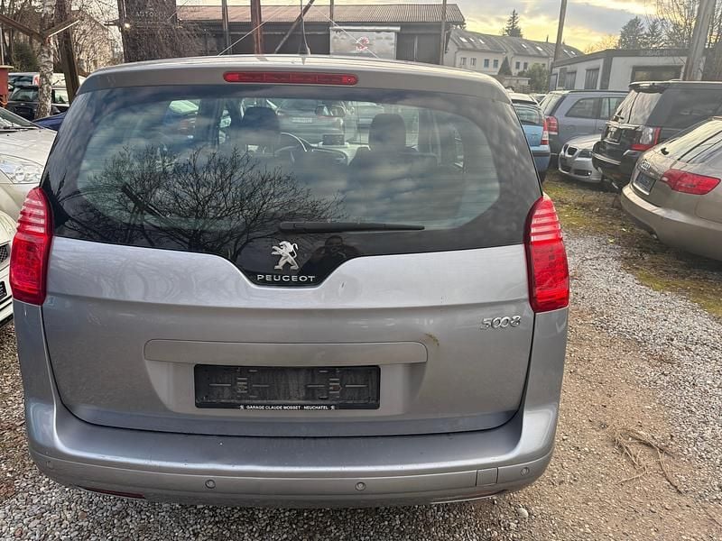 Gebraucht Peugeot 5008 Style 150 PS (110 kW) 2014 Van / Kleinbus