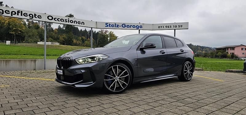 Grau Gebraucht 2020 BMW M135 M Performance Kleinwagen | CHF 27’800 (Fairer Preis) - Bild 1/4