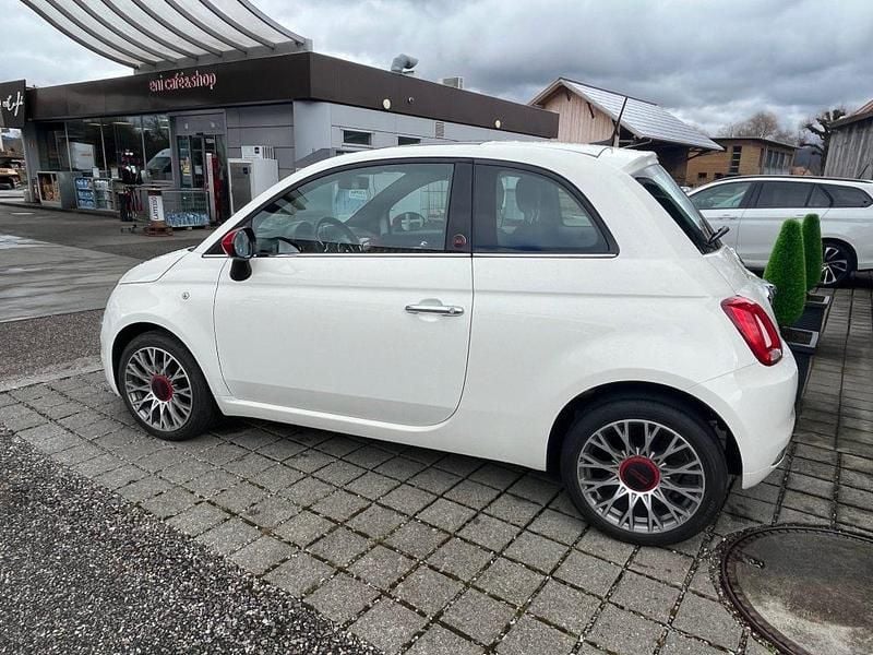 Gebraucht Fiat 500 Red 70 PS (51 kW) 2022 Limousine