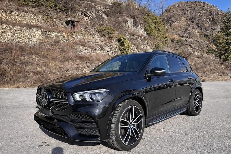 Gebraucht Mercedes GLE400 AMG line 330 PS (242 kW) 2021