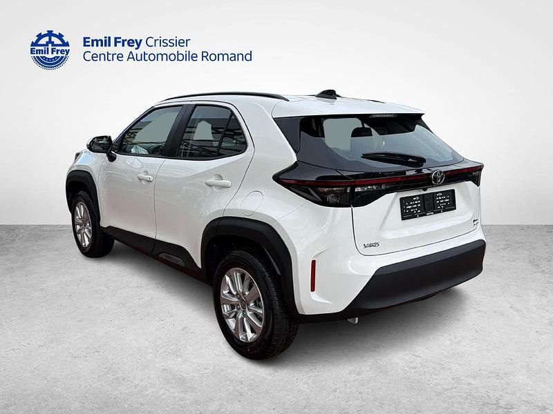 Neu Toyota Yaris Cross Comfort 131 PS (96 kW) 2026 Weiss SUV