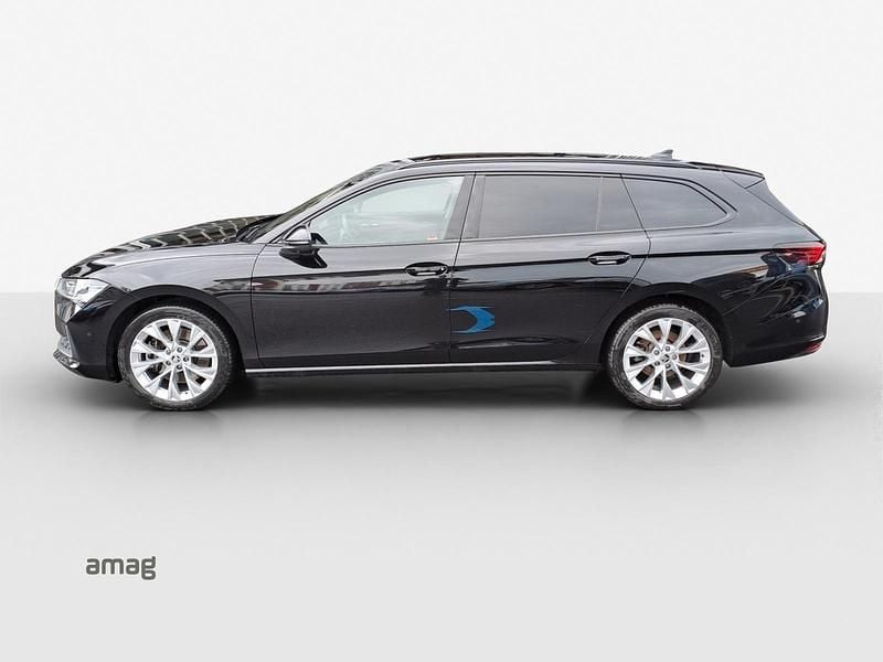 Gebraucht Skoda Superb Selection 193 PS (141 kW) 2024 Noir ébène, métallisée Kombi