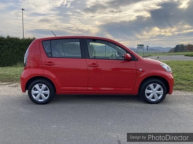 Gebraucht Daihatsu Sirion 91 PS (66 kW) 2010 Kleinwagen