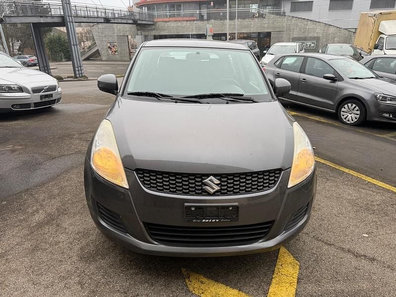 Gebraucht 2011 Suzuki Swift GL | CHF 1’999 (Teuer) - Bild 1/4