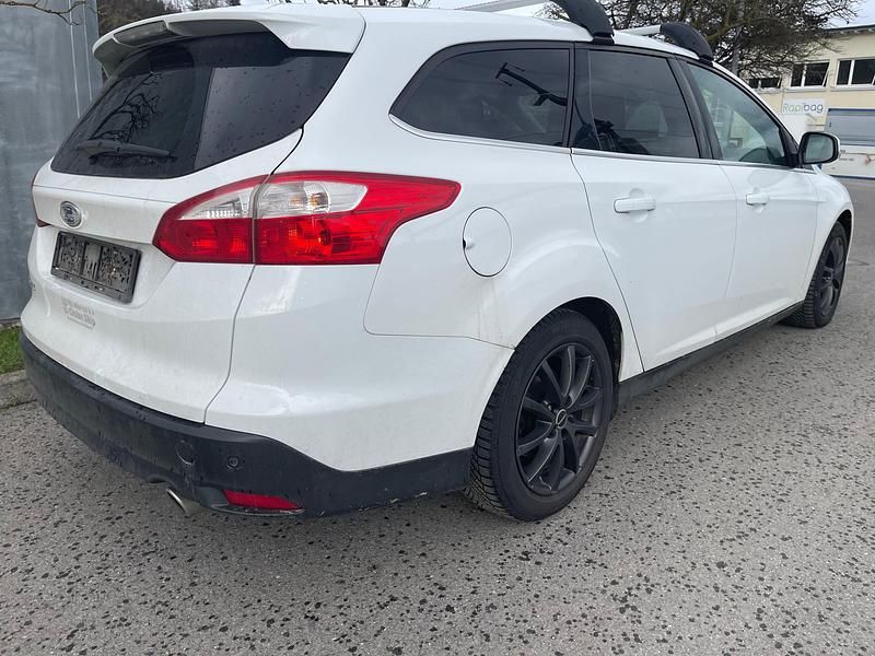 Gebraucht Ford Focus Trend 140 PS (102 kW) 2012