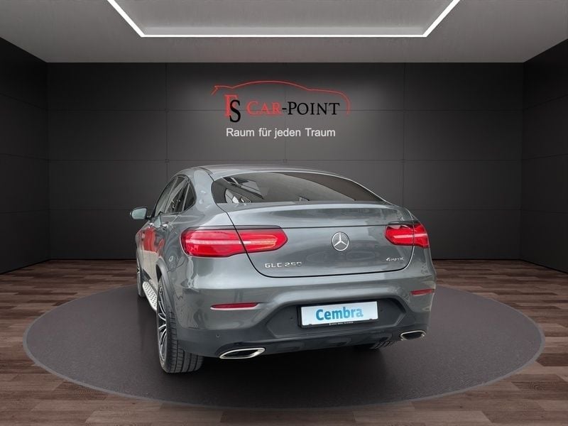 Gebraucht Mercedes GLC250 AMG line 211 PS (155 kW) 2017 Coupé