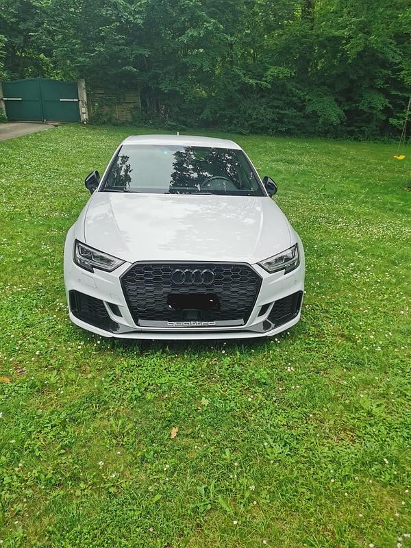 Gebraucht 2018 Audi RS3 Sportback Kleinwagen | CHF 38’900 (Fairer Preis) - Bild 1/4