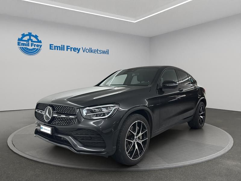 Gebraucht Mercedes GLC200 AMG line 211 PS (155 kW) 2022 Grau SUV