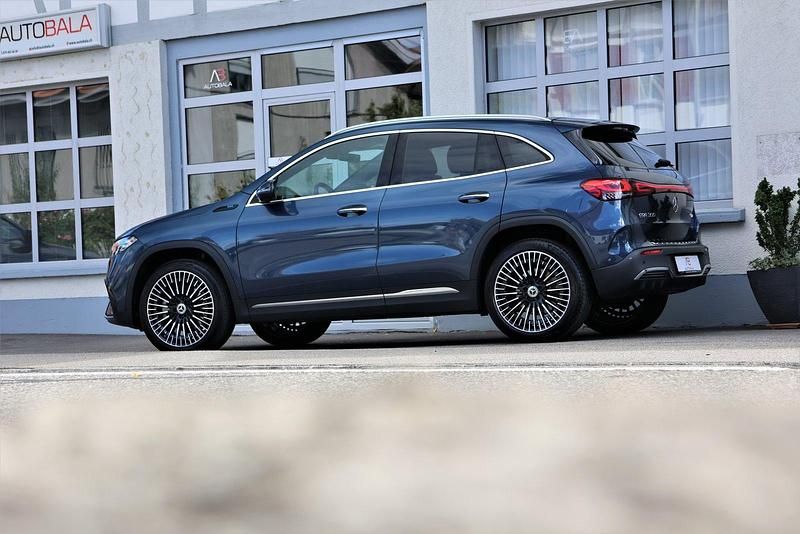 Gebraucht Mercedes EQA300 AMG line 168 kW (229 PS) 2022 SUV