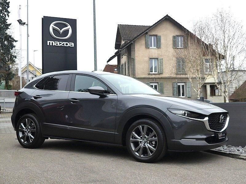 Gebraucht Mazda CX-30 Luxury 186 PS (136 kW) 2024 Grau SUV