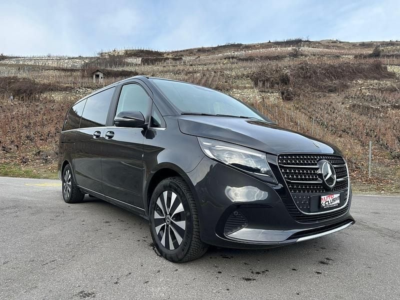 Gebraucht Mercedes V250 Avantgarde 190 PS (139 kW) 2024 Van / Kleinbus