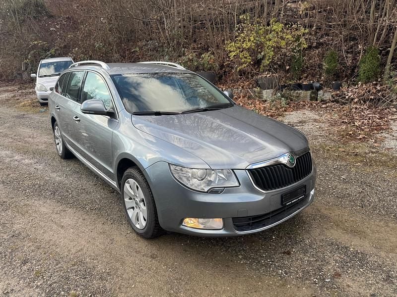 Gebraucht 2010 Skoda Superb Comfort Kombi | CHF 2’490 (Superpreis) - Bild 1/4