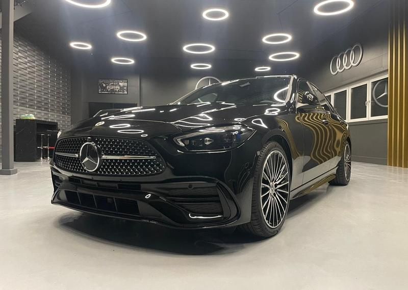 Gebraucht Mercedes C200 AMG line 204 PS (150 kW) 2024