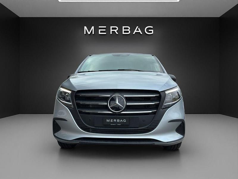 Neu Mercedes Vito 190 PS (139 kW) 2025 Silber Van