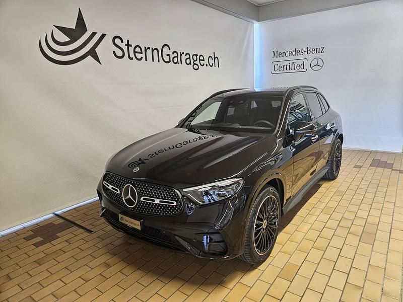 Neu Mercedes GLC300e AMG line 333 PS (244 kW) 2025 Schwarz SUV
