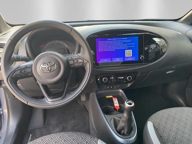 Gebraucht Toyota Aygo X Trend 72 PS (52 kW) 2024 Grau SUV