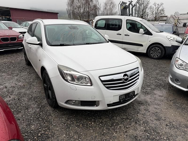 Gebraucht Opel Insignia Edition 220 PS (161 kW) 2010 Kombi