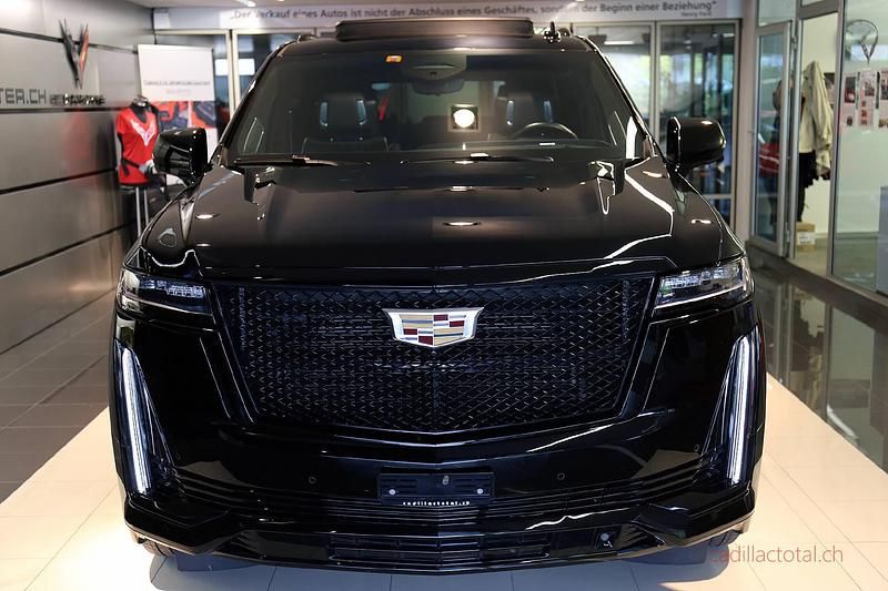 Gebraucht Cadillac Escalade 426 PS (313 kW) 2021 Schwarz SUV