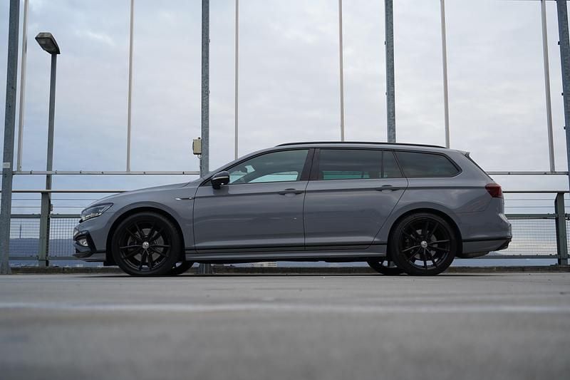 Gebraucht VW Passat R-line Edition 272 PS (200 kW) 2020 Kombi