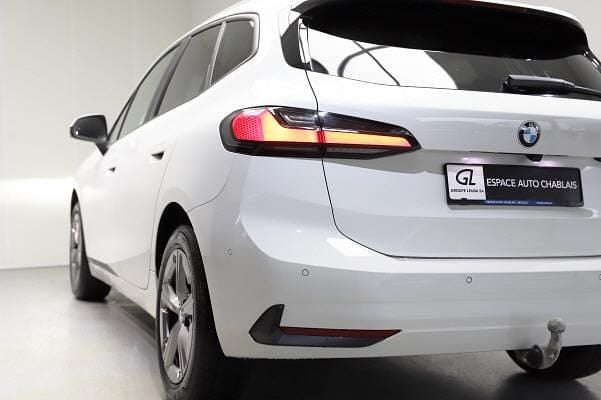 Gebraucht BMW 223 Active Tourer Performance 197 PS (144 kW) 2023 Weiss Van / Kleinbus
