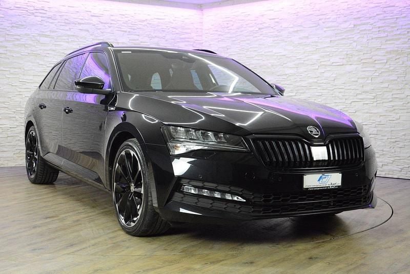 Gebraucht Skoda Superb SportLine 280 PS (205 kW) 2022 Kombi
