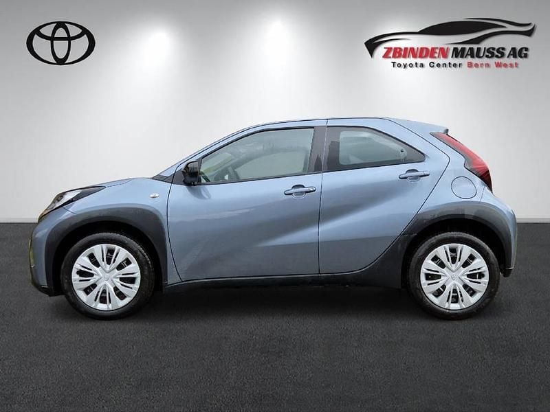 Gebraucht Toyota Aygo X Comfort 72 PS (52 kW) 2025 Grau SUV