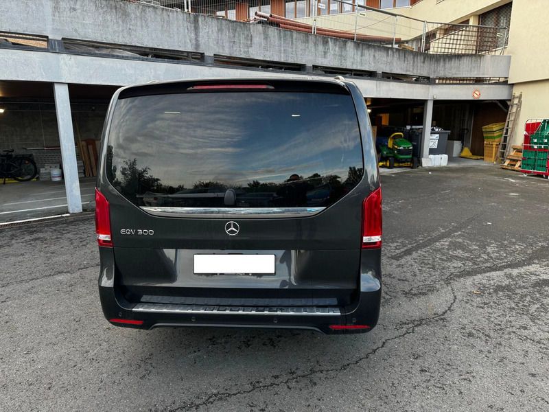 Gebraucht Mercedes EQV300 150 kW (204 PS) 2023 Van