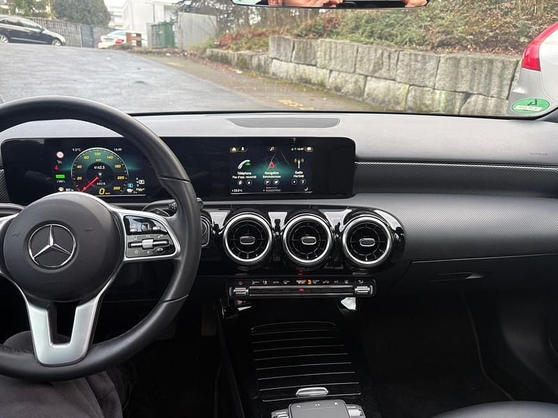 Gebraucht Mercedes A250 Progressive 217 PS (159 kW) 2021