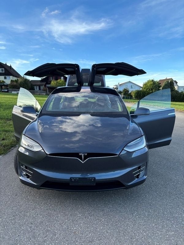 Gebraucht 2018 Tesla Model X SUV | CHF 34’900 (Fairer Preis) - Bild 1/4