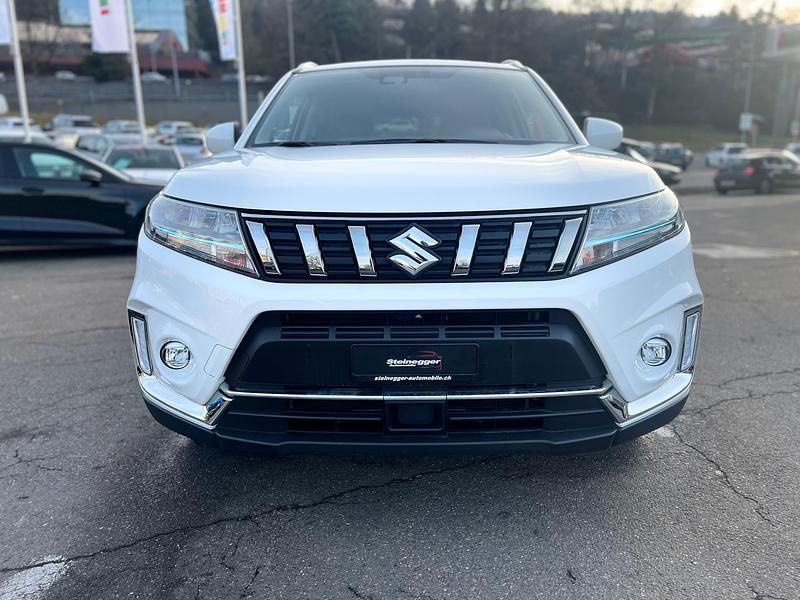 Gebraucht Suzuki Vitara 115 PS (84 kW) 2024 SUV