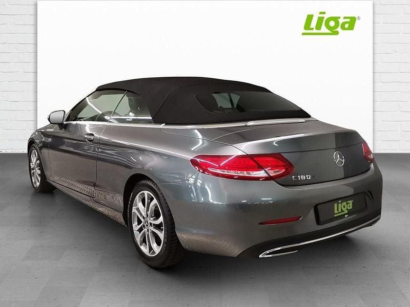 Gebraucht Mercedes C180 156 PS (114 kW) 2018 Grau Cabrio