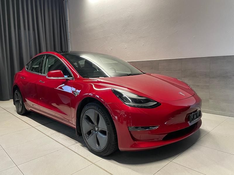 Gebraucht 2019 Tesla Model 3 Limousine | CHF 19’999 (Guter Preis) - Bild 1/4