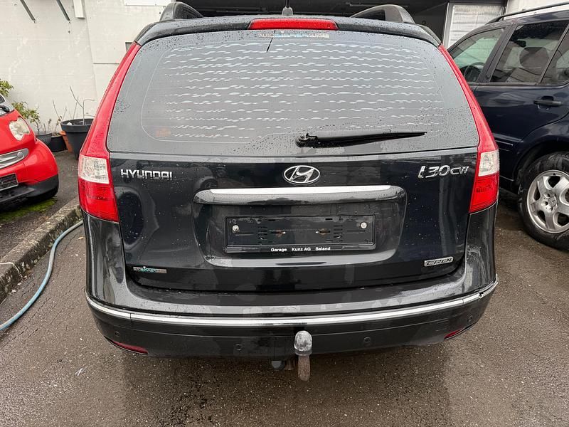 Gebraucht Hyundai i30 Style 116 PS (85 kW) 2009 Kombi