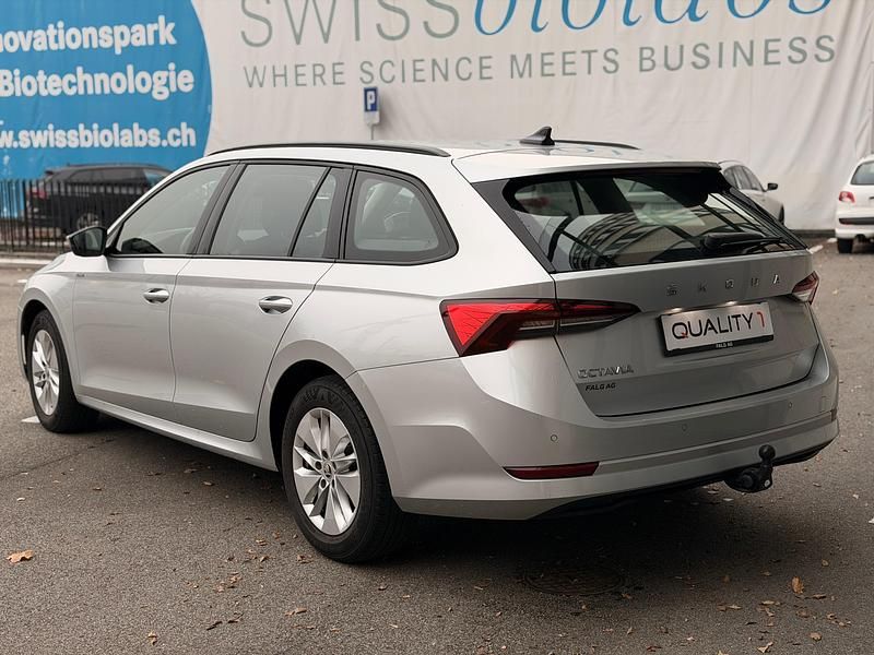 Gebraucht Skoda Octavia Ambition 115 PS (84 kW) 2021 Kombi