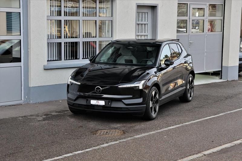 Gebraucht 2024 Volvo EX30 Performance SUV | CHF 33’900 (Superpreis) - Bild 1/4