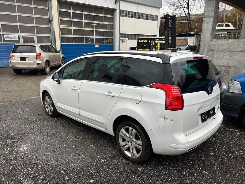 Gebraucht Peugeot 5008 Sport 156 PS (114 kW) 2011