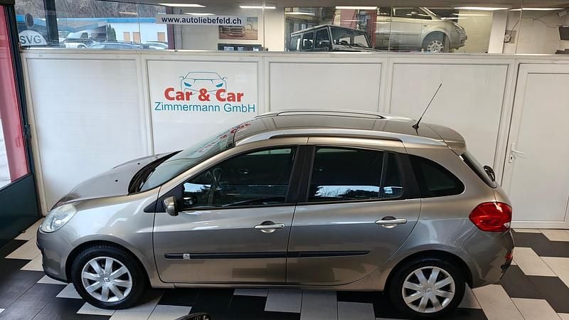 Gebraucht Renault Clio II Exception 101 PS (74 kW) 2009