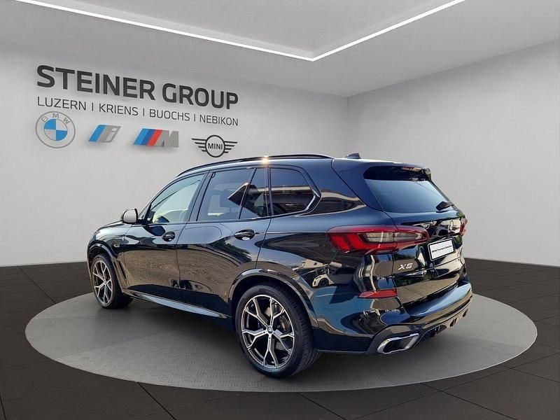 Gebraucht BMW X5 M Sport 394 PS (289 kW) 2022 Schwarz SUV