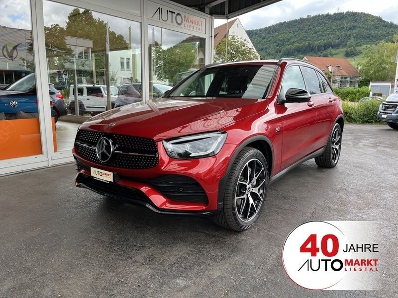 Gebraucht Mercedes GLC300e AMG line 306 PS (225 kW) 2021