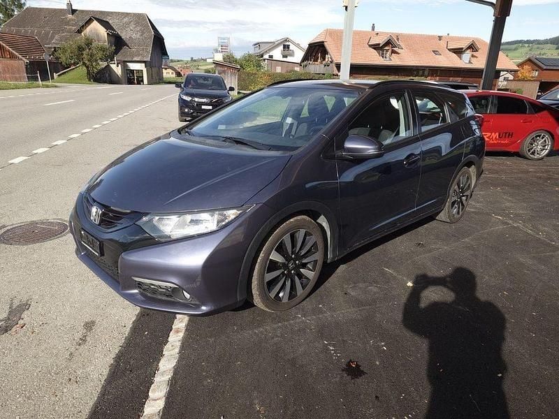 Gebraucht 2014 Honda Civic Comfort Kombi | CHF 6’900 (Etwas zu teuer) - Bild 1/4