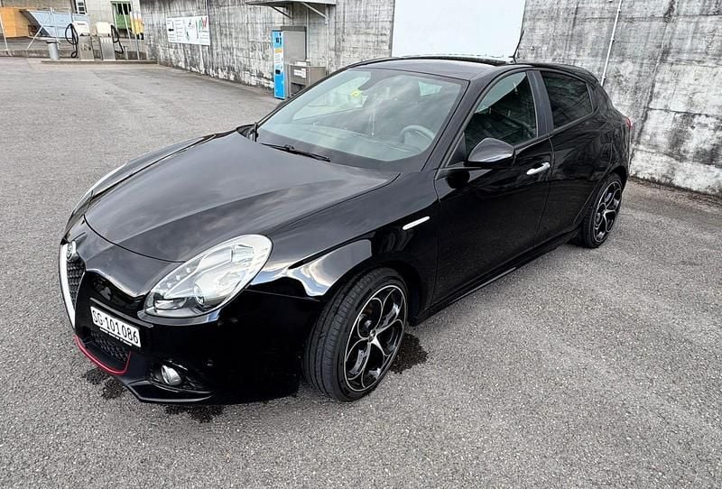 Gebraucht Alfa Romeo Giulietta 150 PS (110 kW) 2018 Kleinwagen