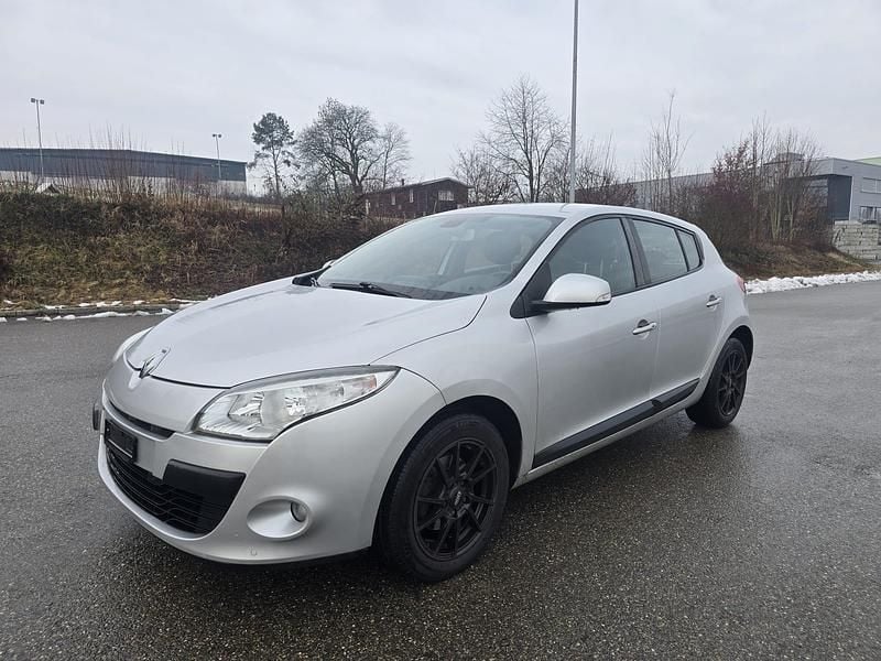 Gebraucht Renault Mégane III Dynamique 131 PS (96 kW) 2011 Coupé