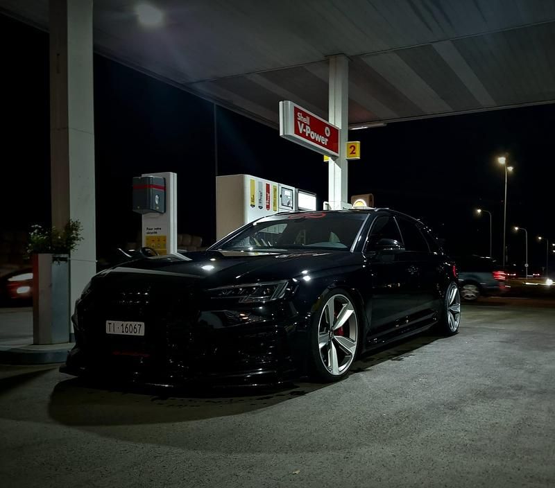 Gebraucht Audi RS4 450 PS (330 kW) 2019 Kombi