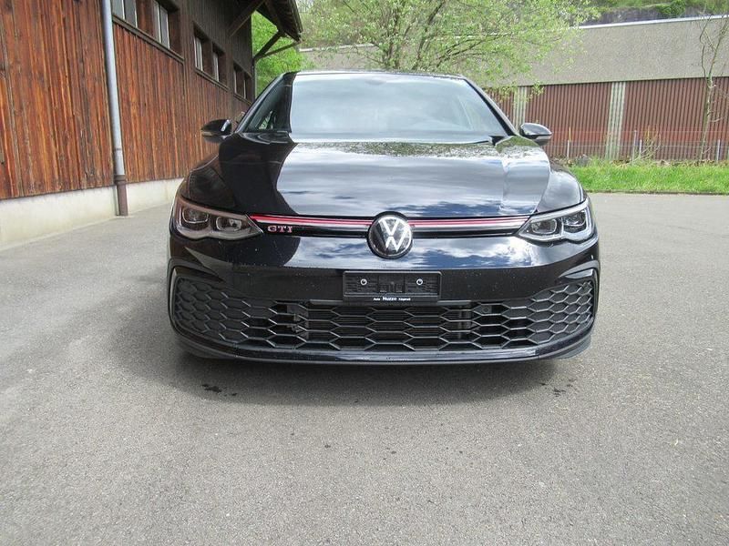 Gebraucht VW Golf VIII GTI 245 PS (180 kW) 2022 Limousine