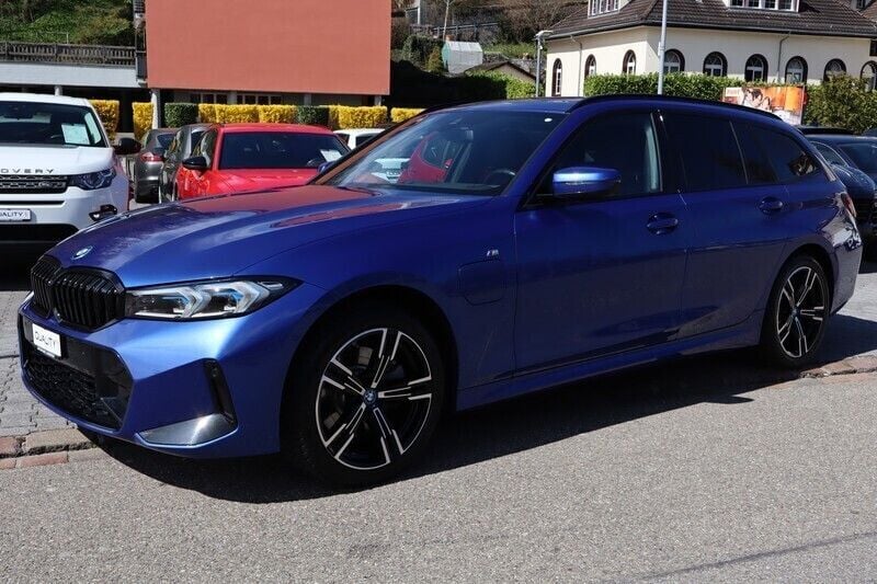 Gebraucht 2023 BMW 330e Kombi | CHF 43’000 - Bild 1/4