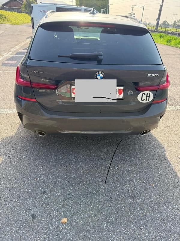 Gebraucht BMW 330 M Sport 258 PS (189 kW) 2019 Kombi