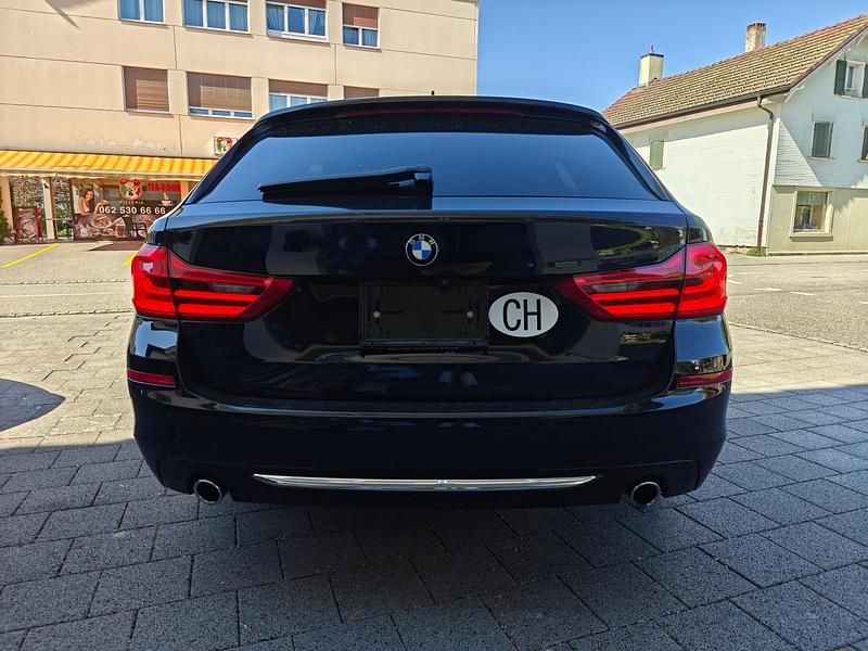Gebraucht 2018 BMW 530 Luxury Line Kombi | CHF 17’900 - Bild 1/4