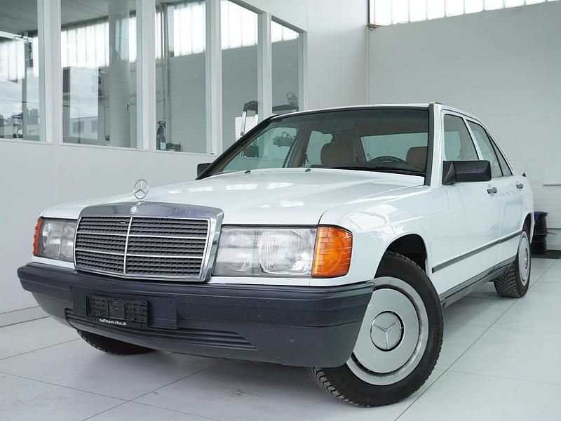 Gebraucht Mercedes 190 118 PS (86 kW) 1988 Limousine